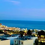 Vista Mar Piscina Apartment *