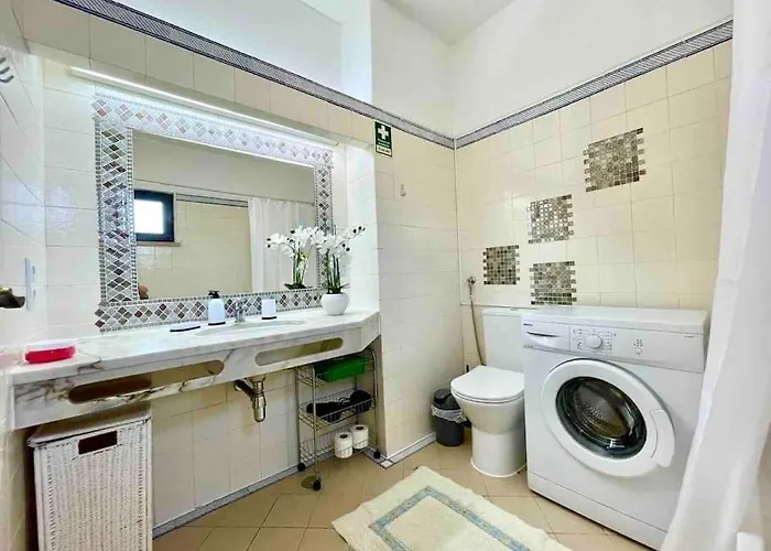 Vista Mar Piscina Apartamento *