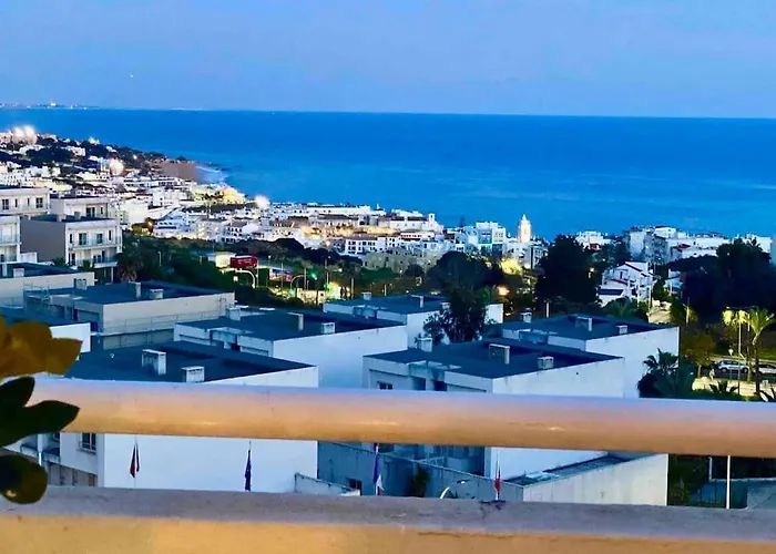 Vista Mar Piscina Apartamento *